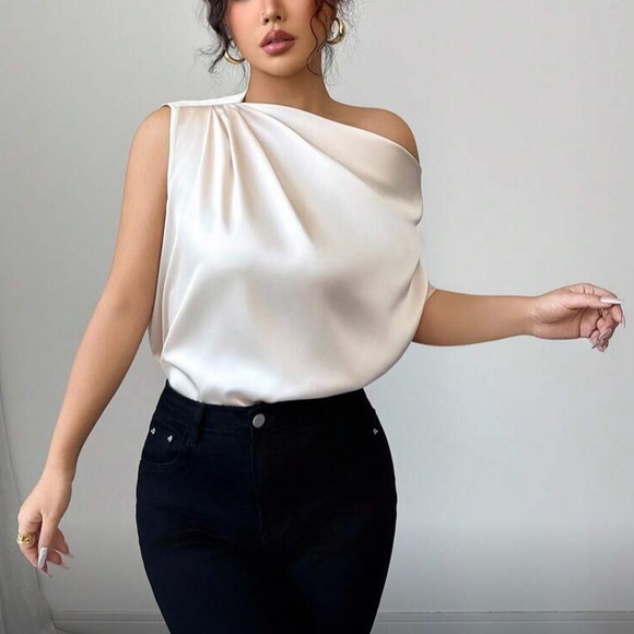 Boho cream off shoulder  satin blouse - Picture 5 of 6